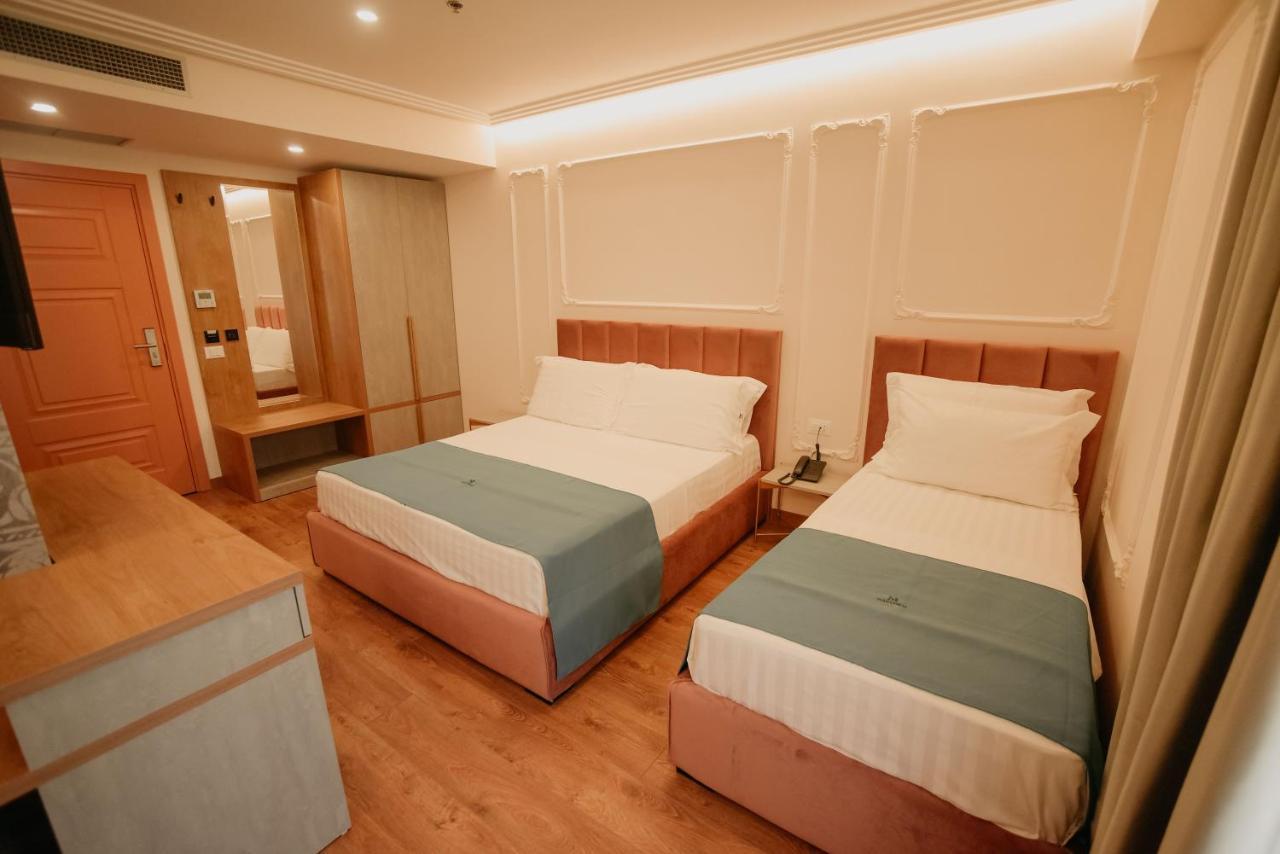 Martiness Hotel Durres Exterior photo